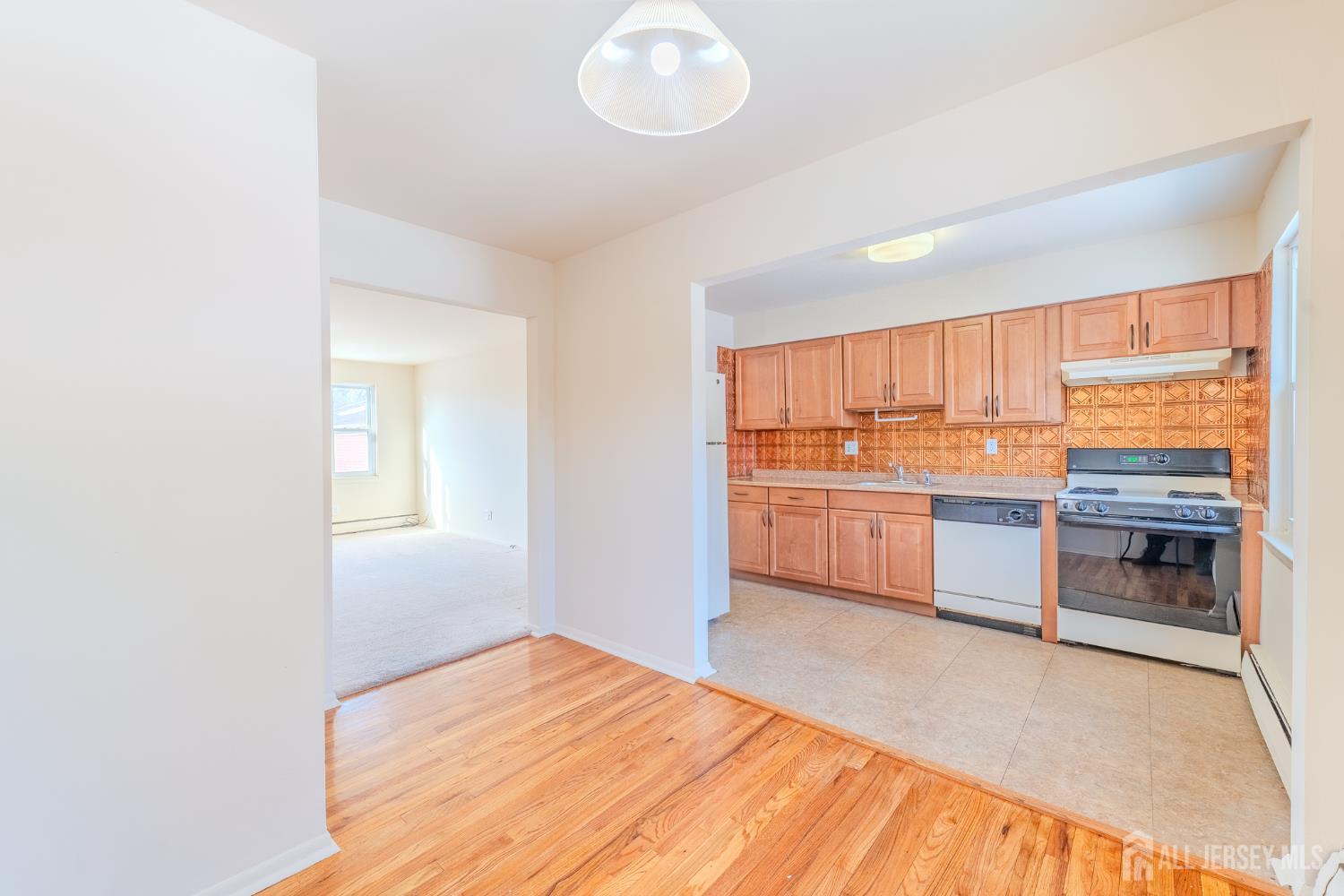 6 York Drive 5A, Edison, NJ, 08817 image 8