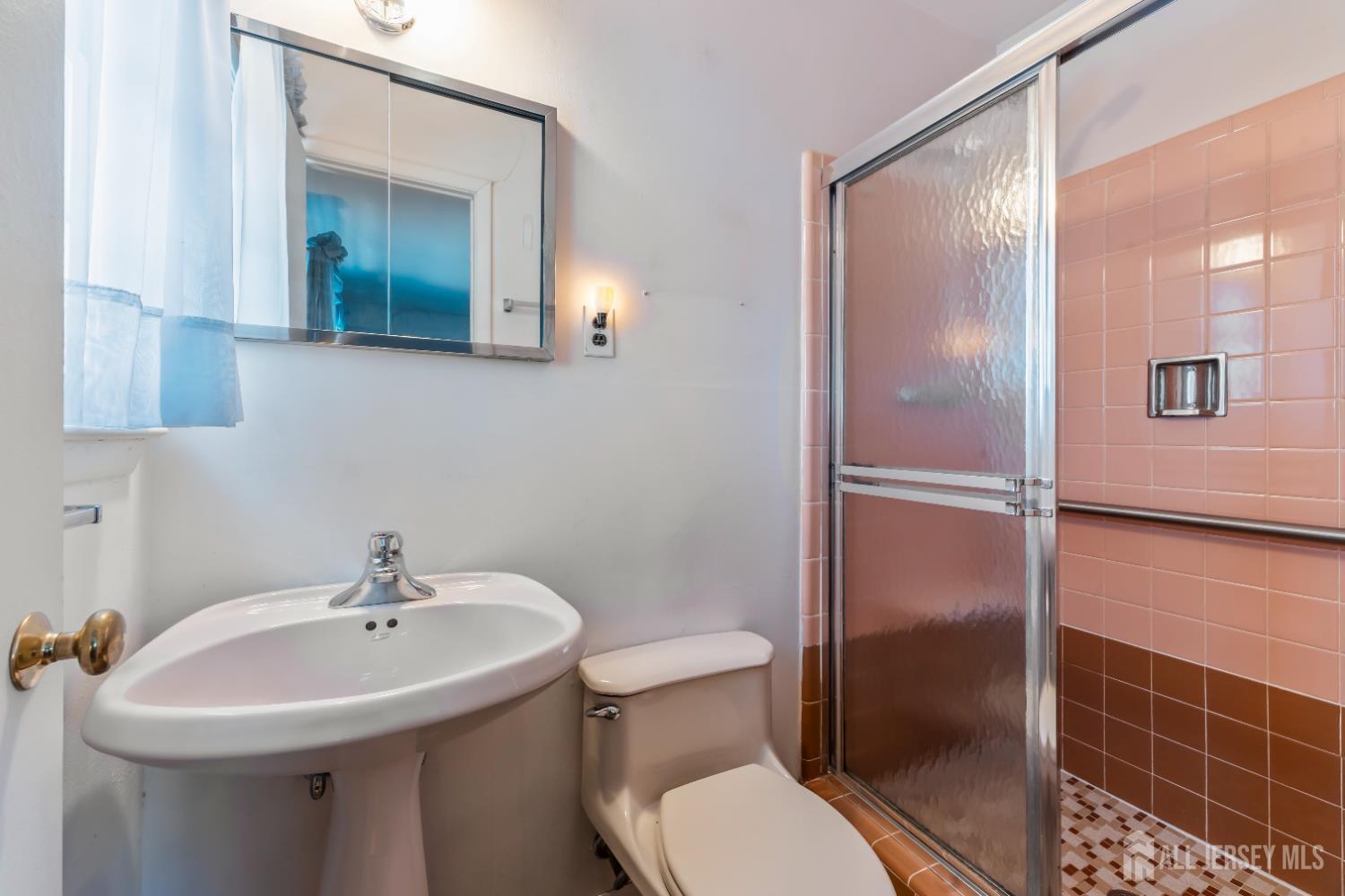 33 Whitehall Road, East Brunswick, NJ, 08816 image 25