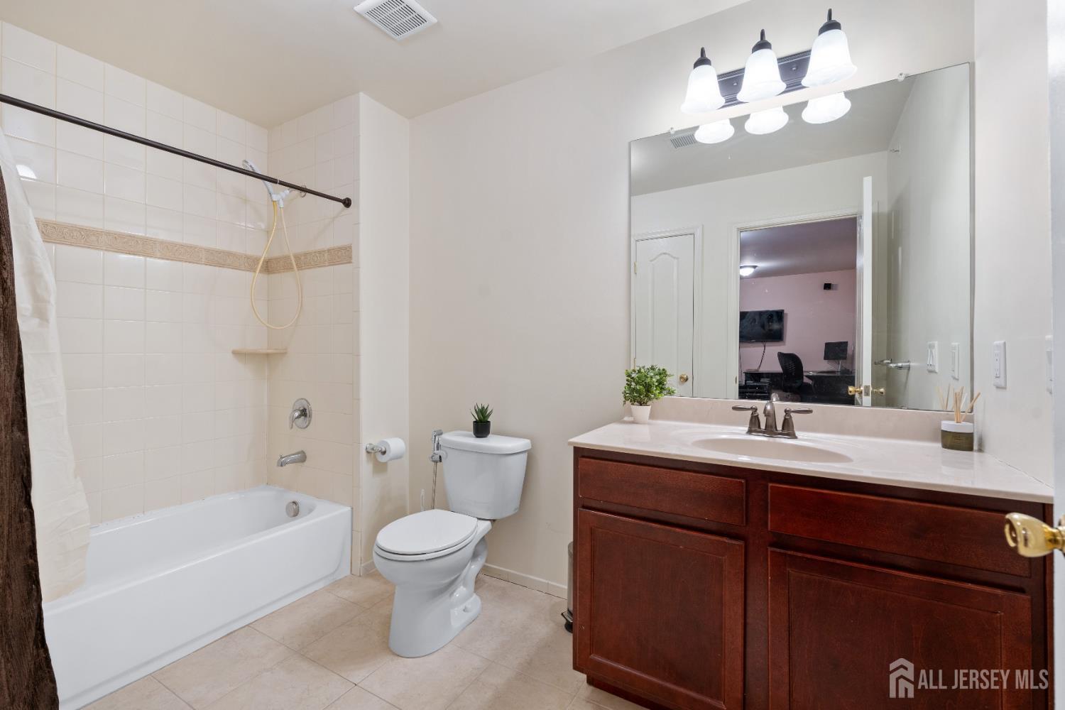 66 Morgan Way, Monroe, NJ, 08831 image 25