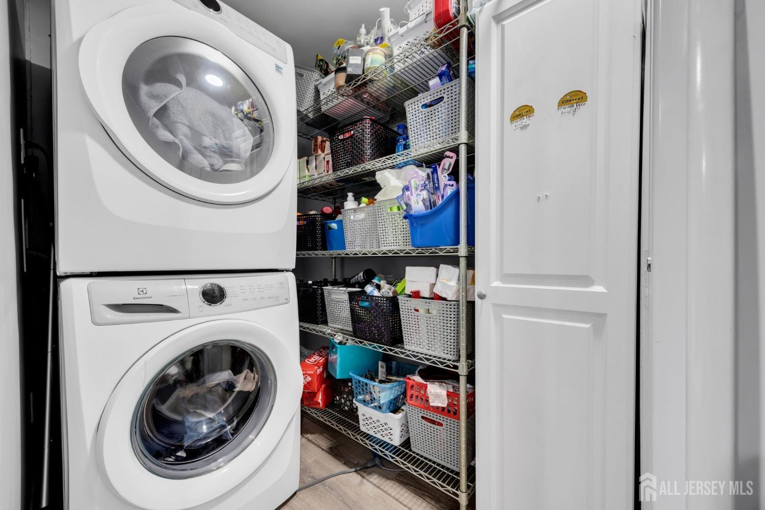 135 Brighton Avenue, Perth Amboy, NJ, 08861 image 19