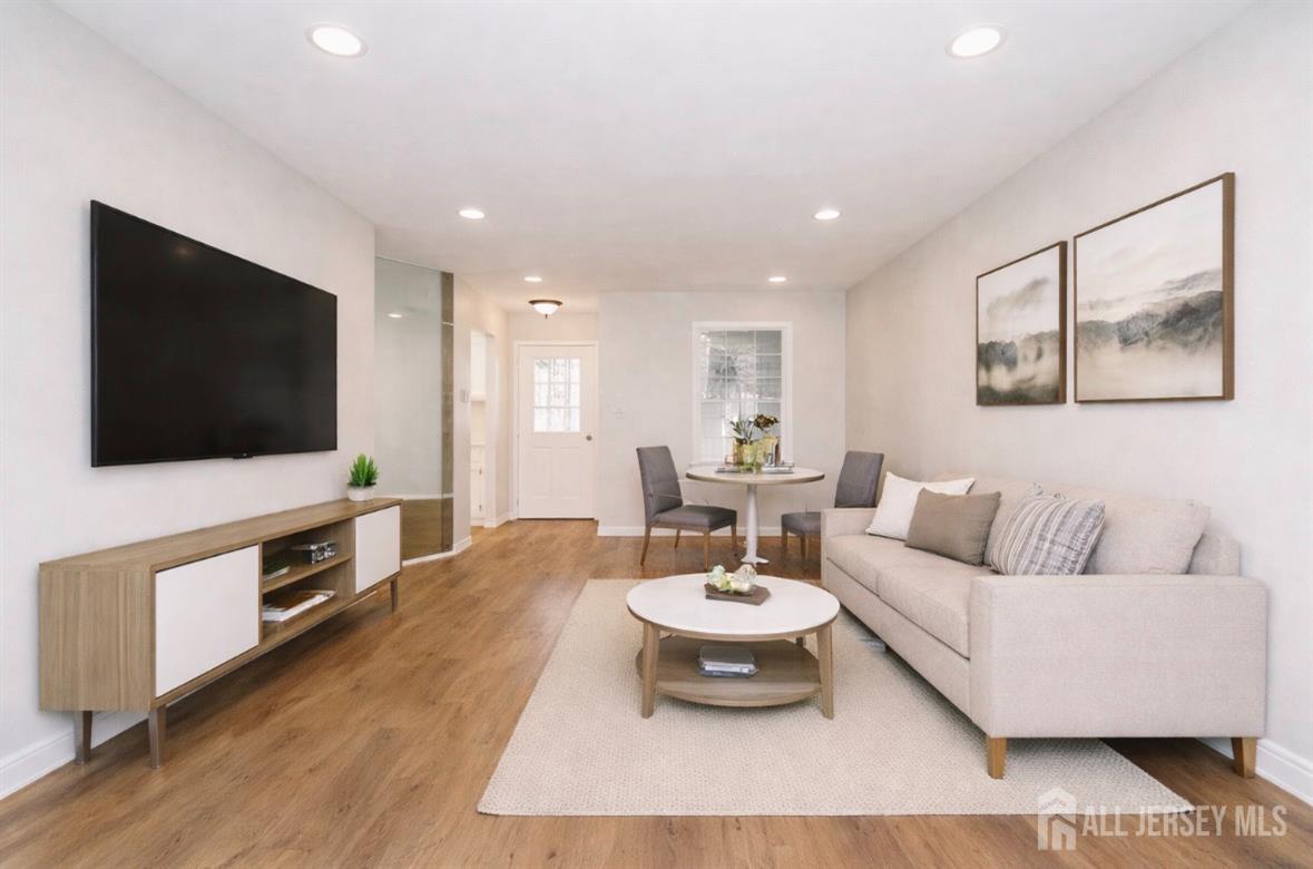 8 Benjamin Franklin Drive, Monroe, NJ, 08831 image 9