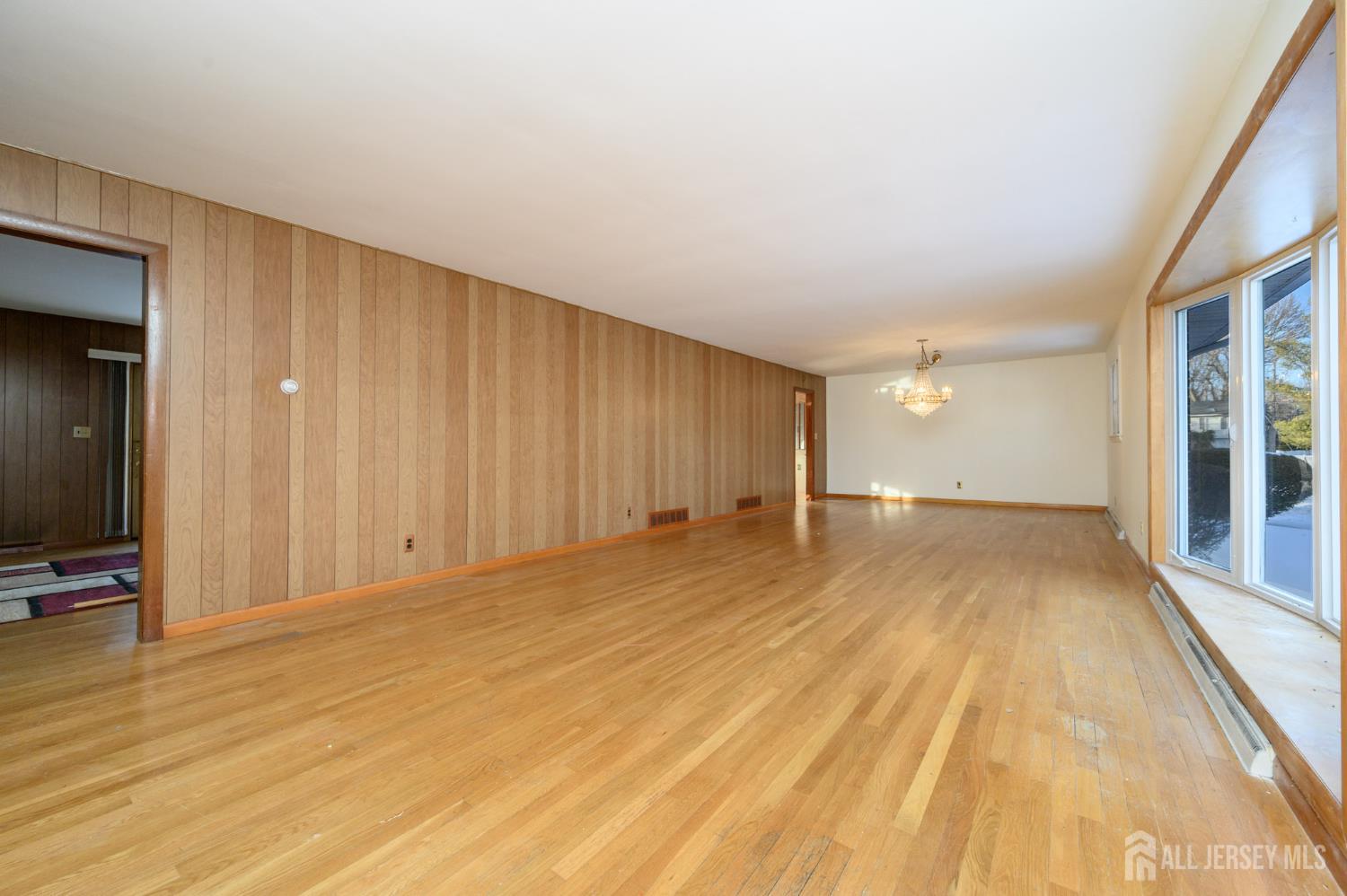 1821 Englishtown Road Image 4