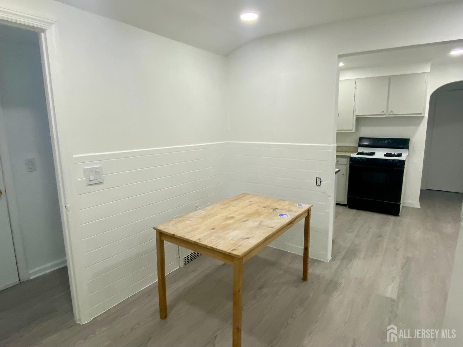 41 Elmwood Avenue, Carteret, NJ, 07008 image 28