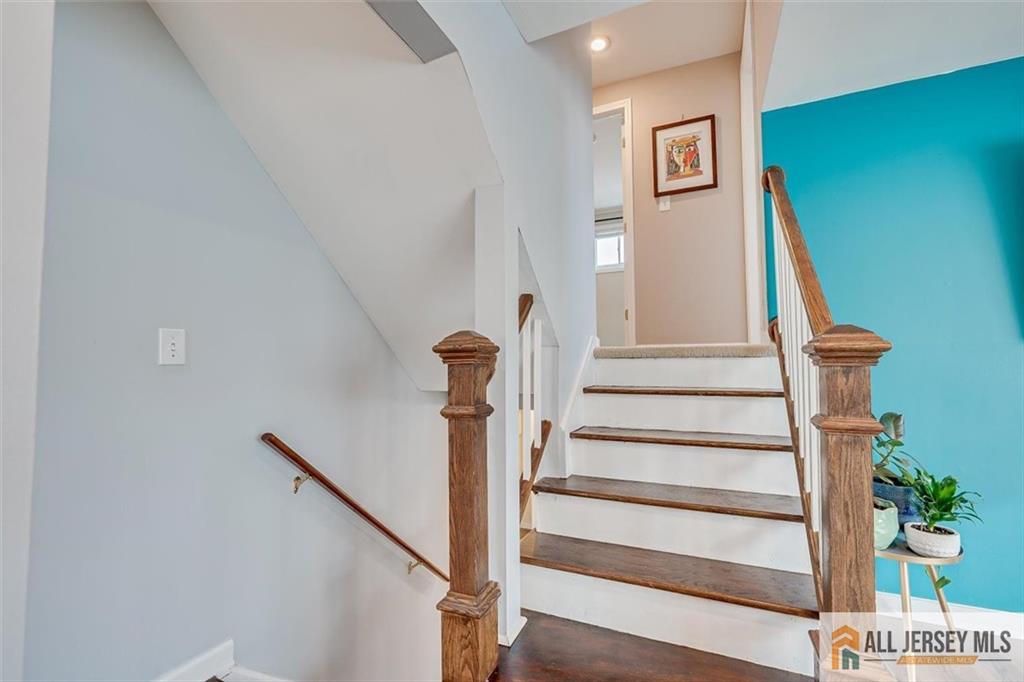 19 Oxford Road, East Brunswick, NJ, 08816 image 16