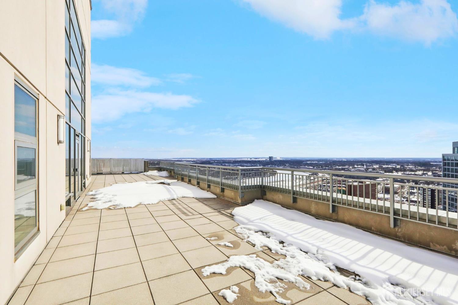 1 Spring Street 1004, New Brunswick, NJ, 08901 image 23