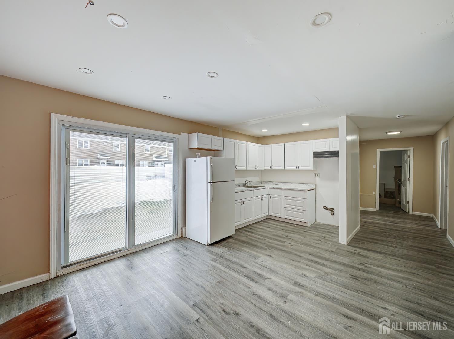 42 Mercer Street, Carteret, NJ, 07008 image 31