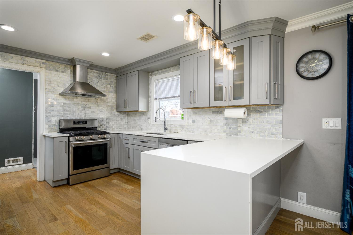 111 Remsen Avenue, Avenel, NJ, 07001 image 16