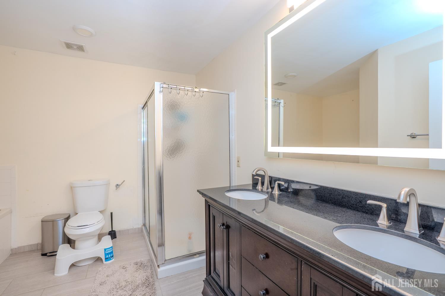 114 Jared Drive, North Brunswick, NJ, 08902 image 22