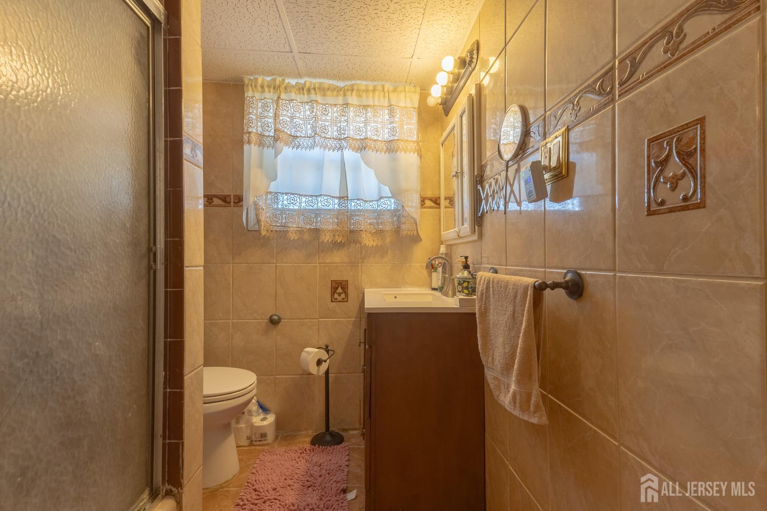 48 Locust Street, Carteret, NJ, 07008 image 18