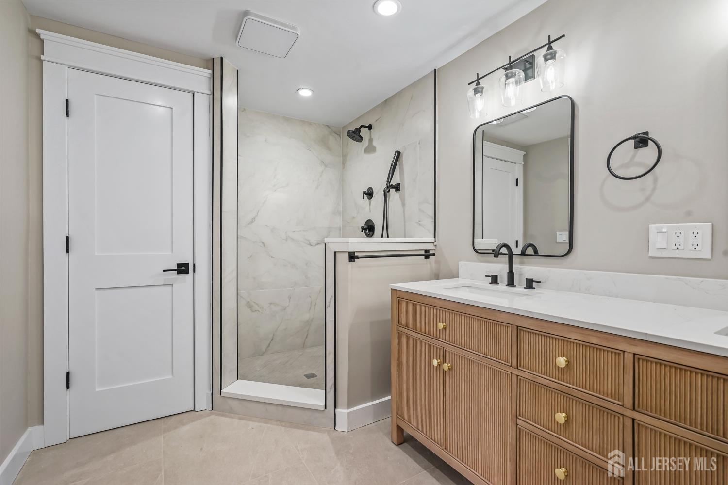 820 front Street, Dunellen, NJ, 08812 image 18