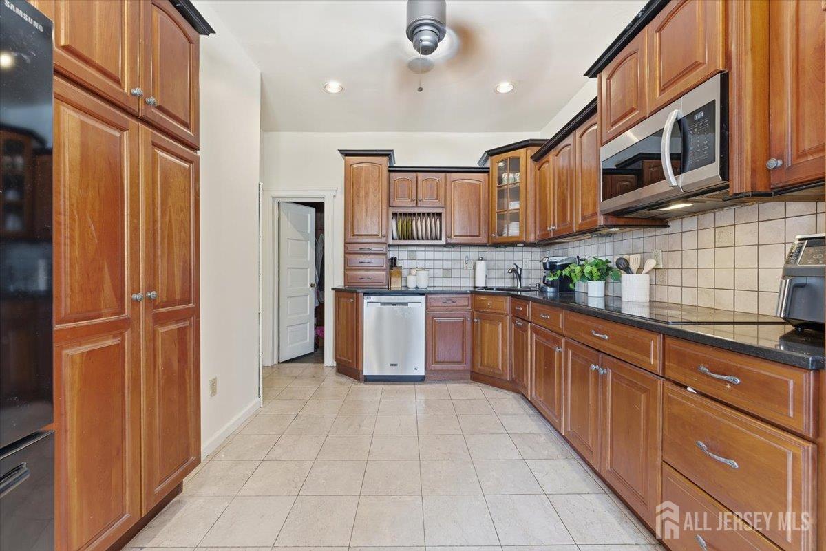 554 Barron Avenue, Woodbridge Proper, NJ, 07095 image 10