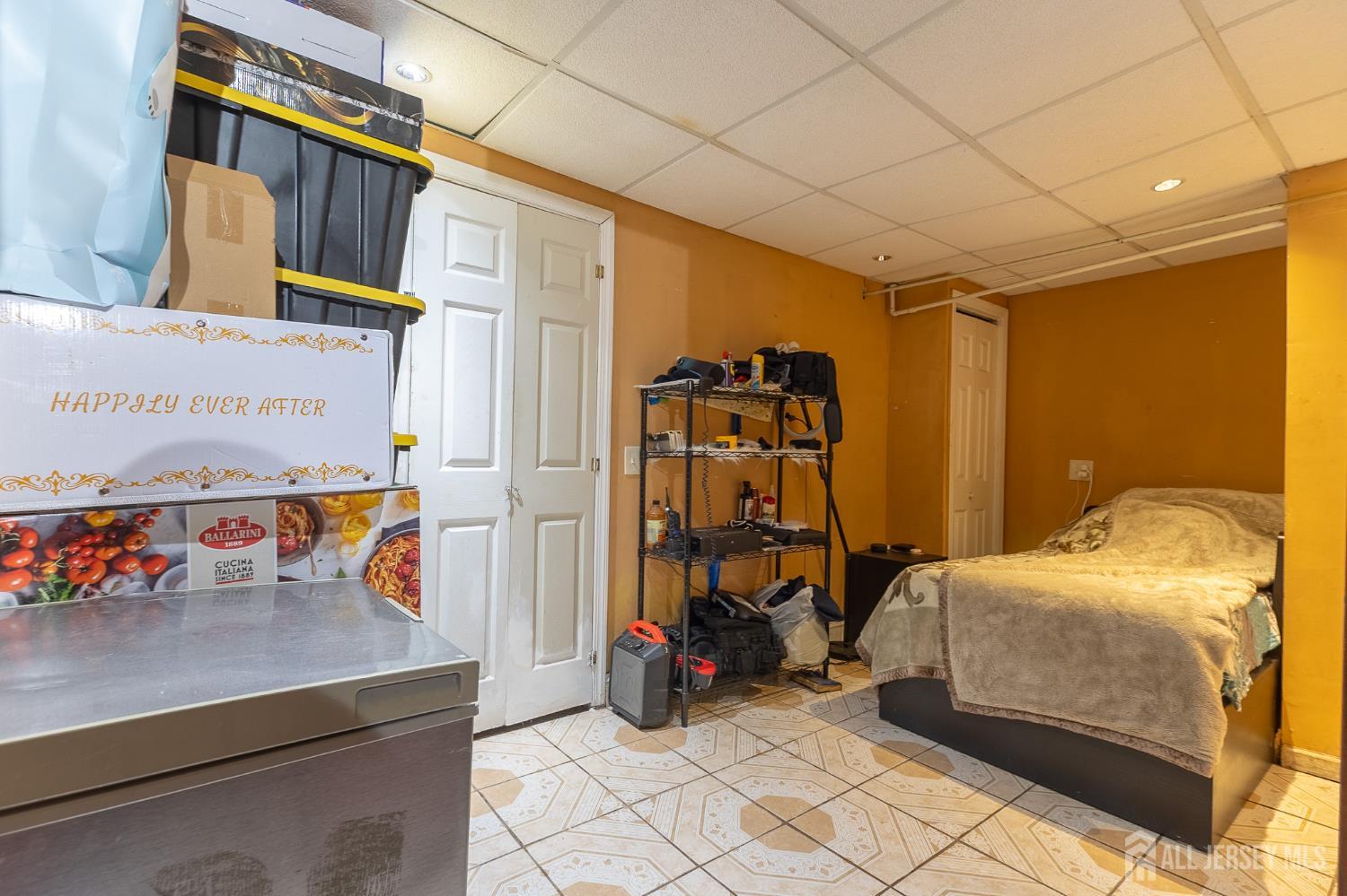 48 Locust Street, Carteret, NJ, 07008 image 25