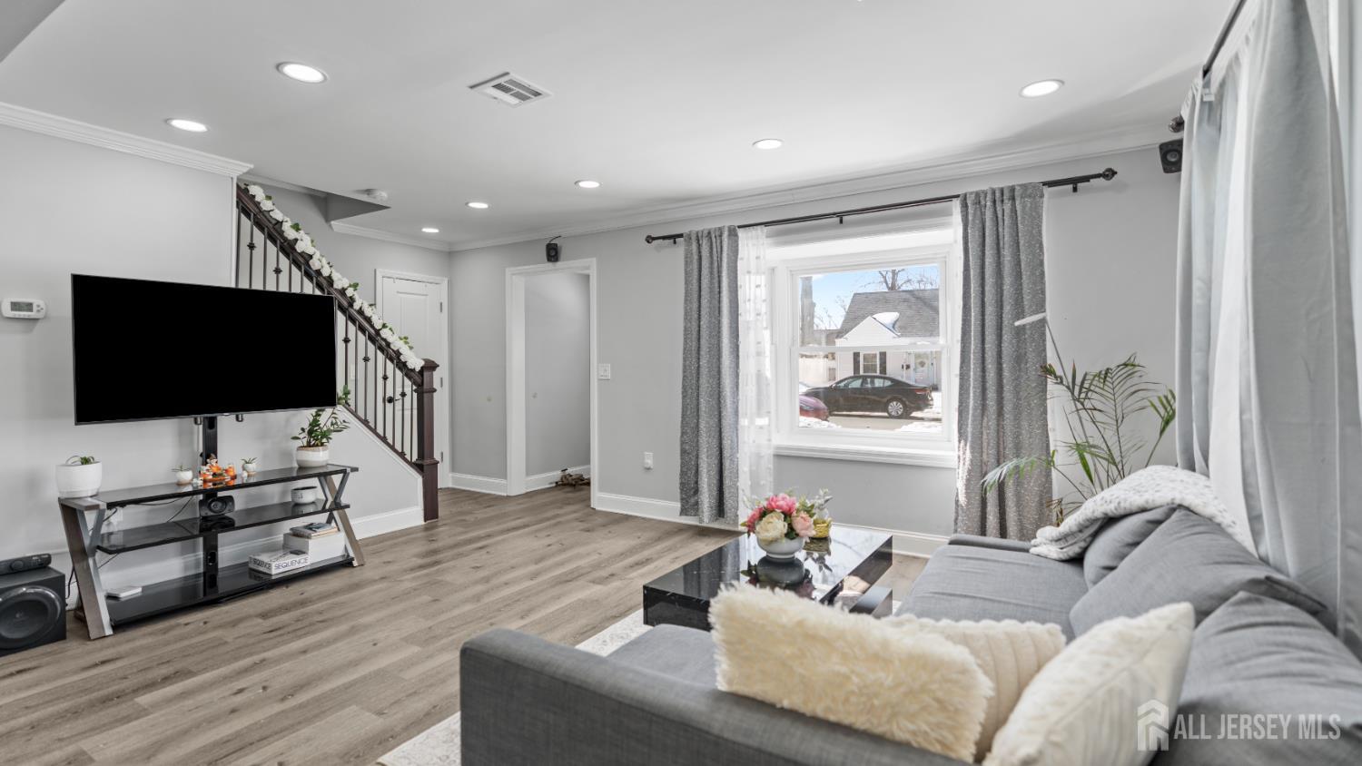 47 Hillcrest Avenue, Edison, NJ, 08817 image 14