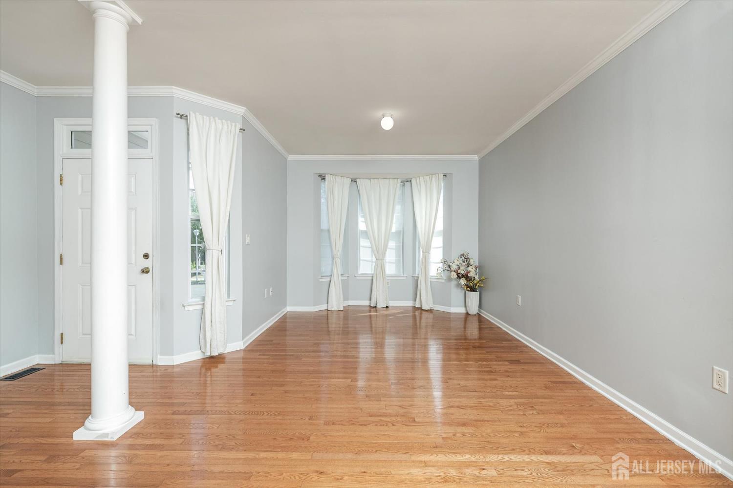 221 Morning Glory Drive Image 5