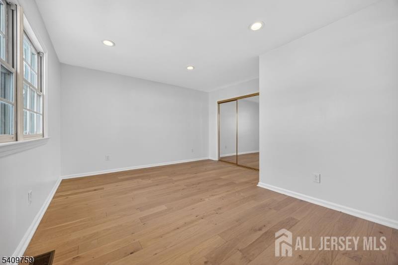 101 Ravine Drive Image 5