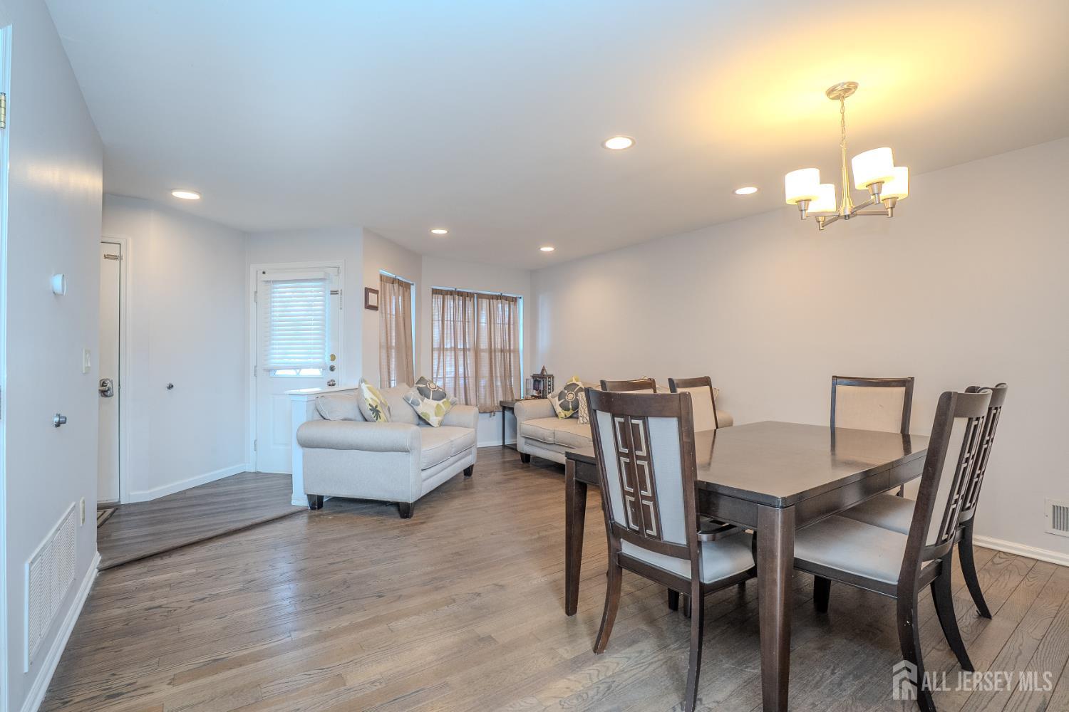 114 Jared Drive Image 2