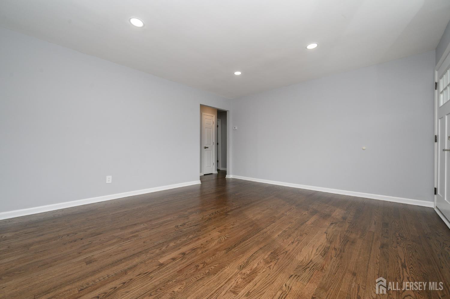 311 Chestnut Street, Middlesex, NJ, 08846 image 7