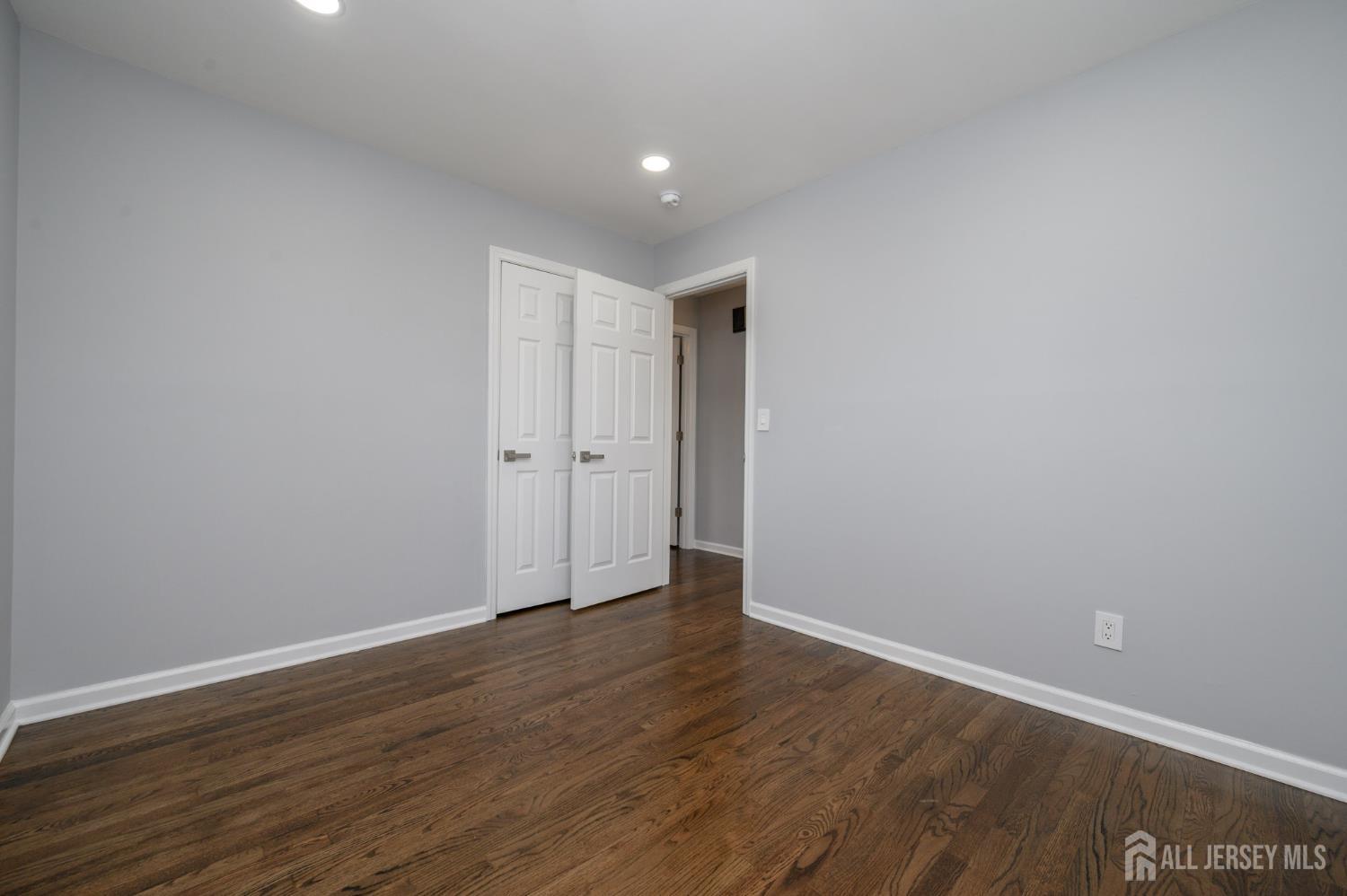 311 Chestnut Street, Middlesex, NJ, 08846 image 14