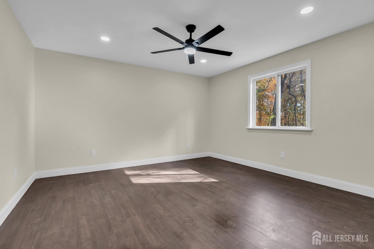 537 S Atlantic Avenue, Aberdeen, NJ, 07747 image 78