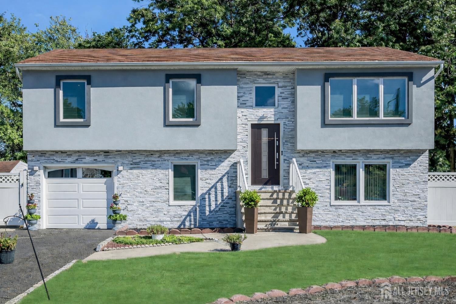 34 Vernon Street, Sayreville, NJ, 08859