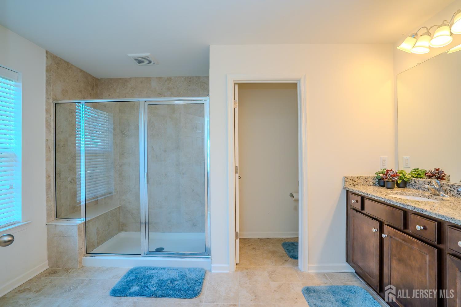 2 Jasmine Drive, Monroe, NJ, 08831 image 19