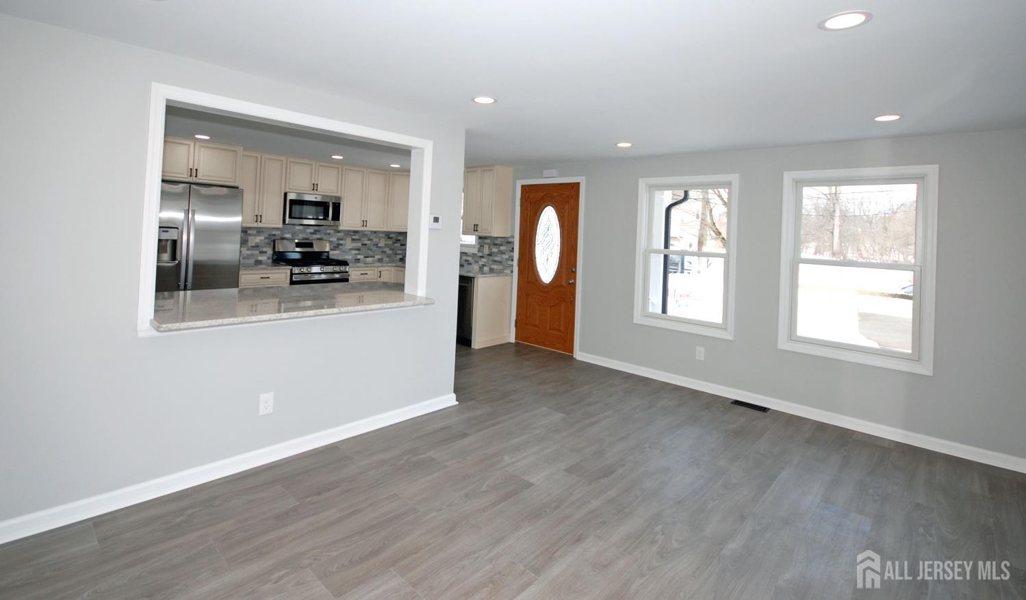 824 Drake Avenue, Middlesex, NJ, 08846 image 11