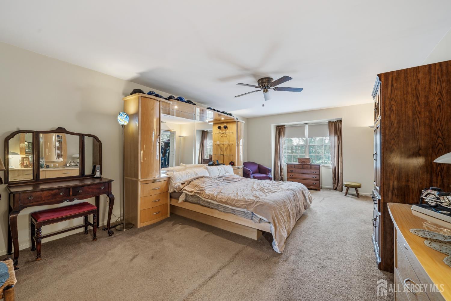 4 SANTINA Court, Lawrence, NJ, 08648 image 27