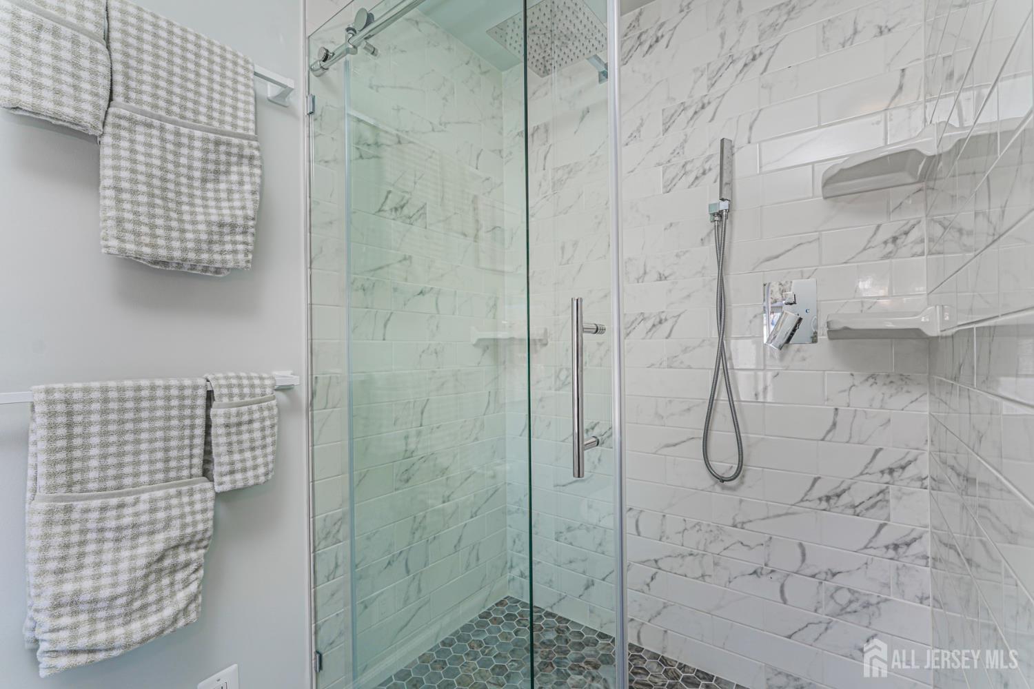 125 Garretson Circle, Milltown, NJ, 08850 image 26