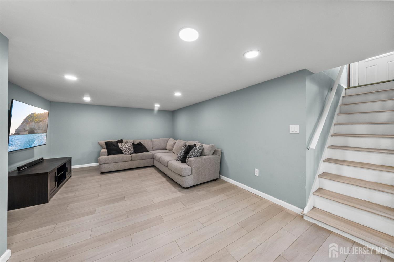 88 Wooding Avenue, Edison, NJ, 08817 image 34