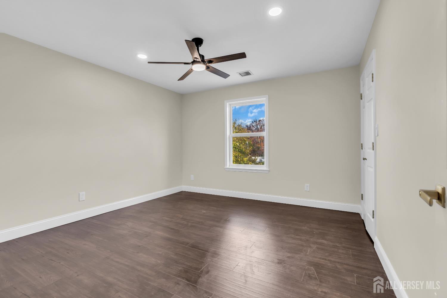 537 S Atlantic Avenue, Aberdeen, NJ, 07747 image 59