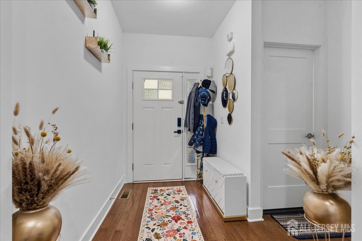 101 Valentino Drive Image 3