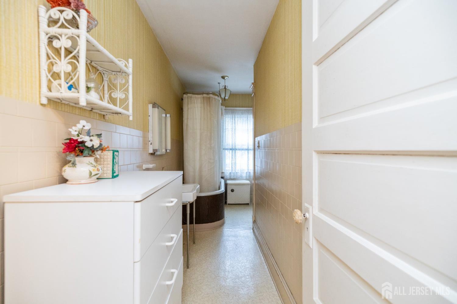 30 Mageira Street, South River, NJ, 08882 image 22