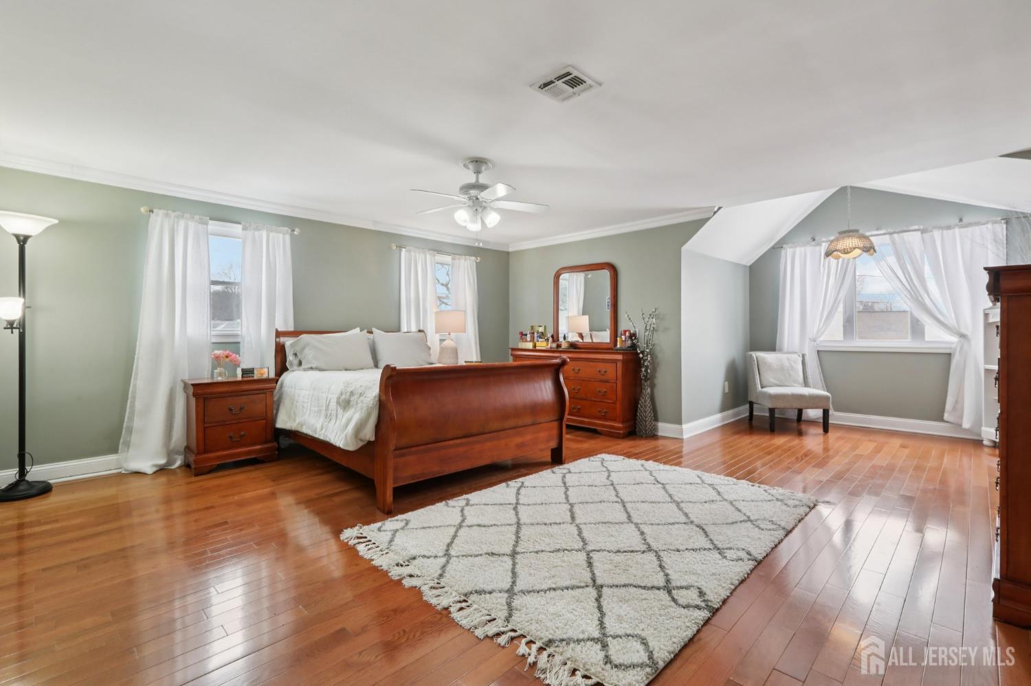 26 Linda Avenue, Colonia, NJ, 07067 image 22