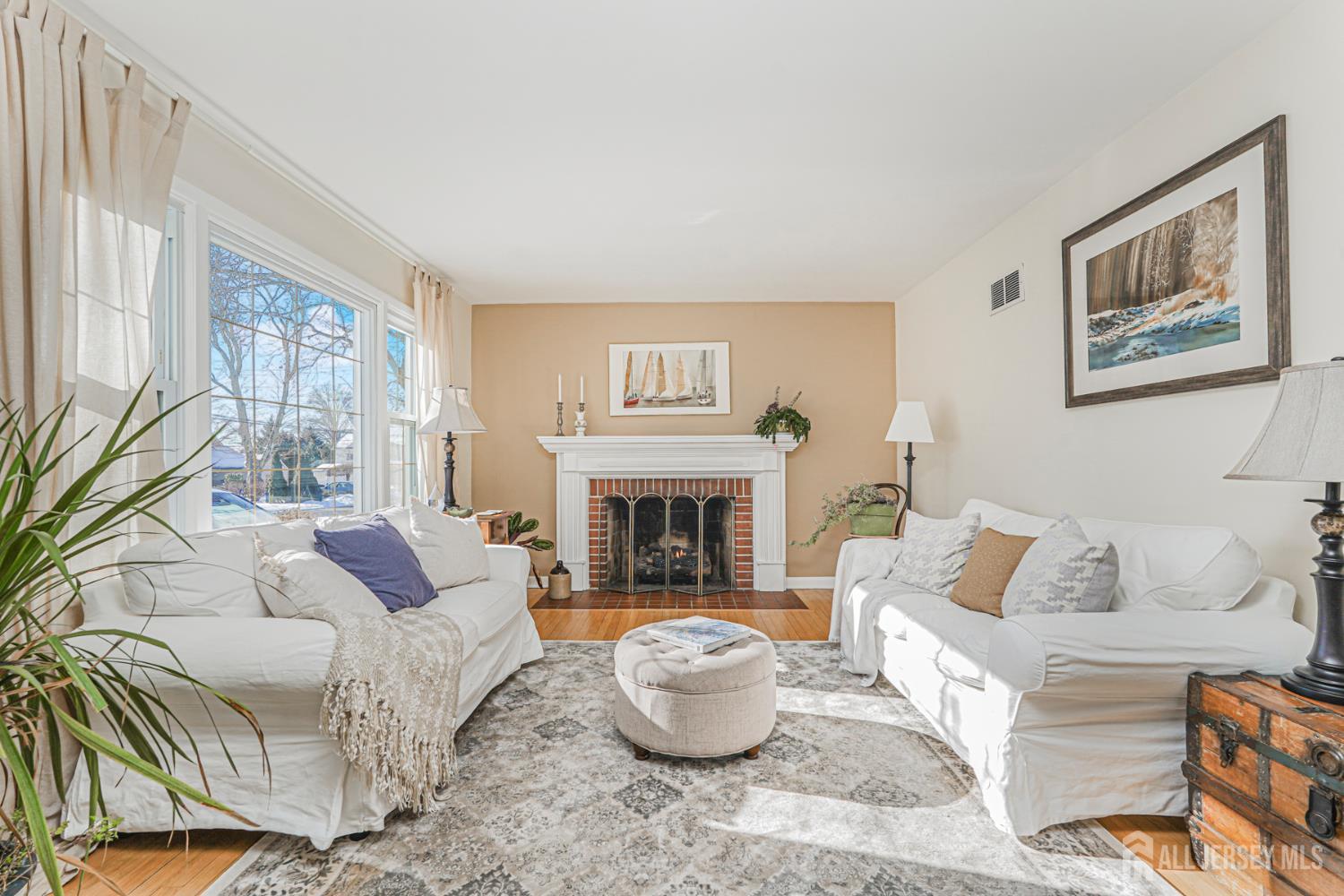 125 Garretson Circle Image 5