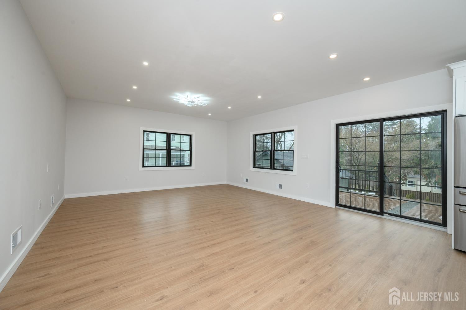 226 Washington Avenue, Milltown, NJ, 08850 image 15