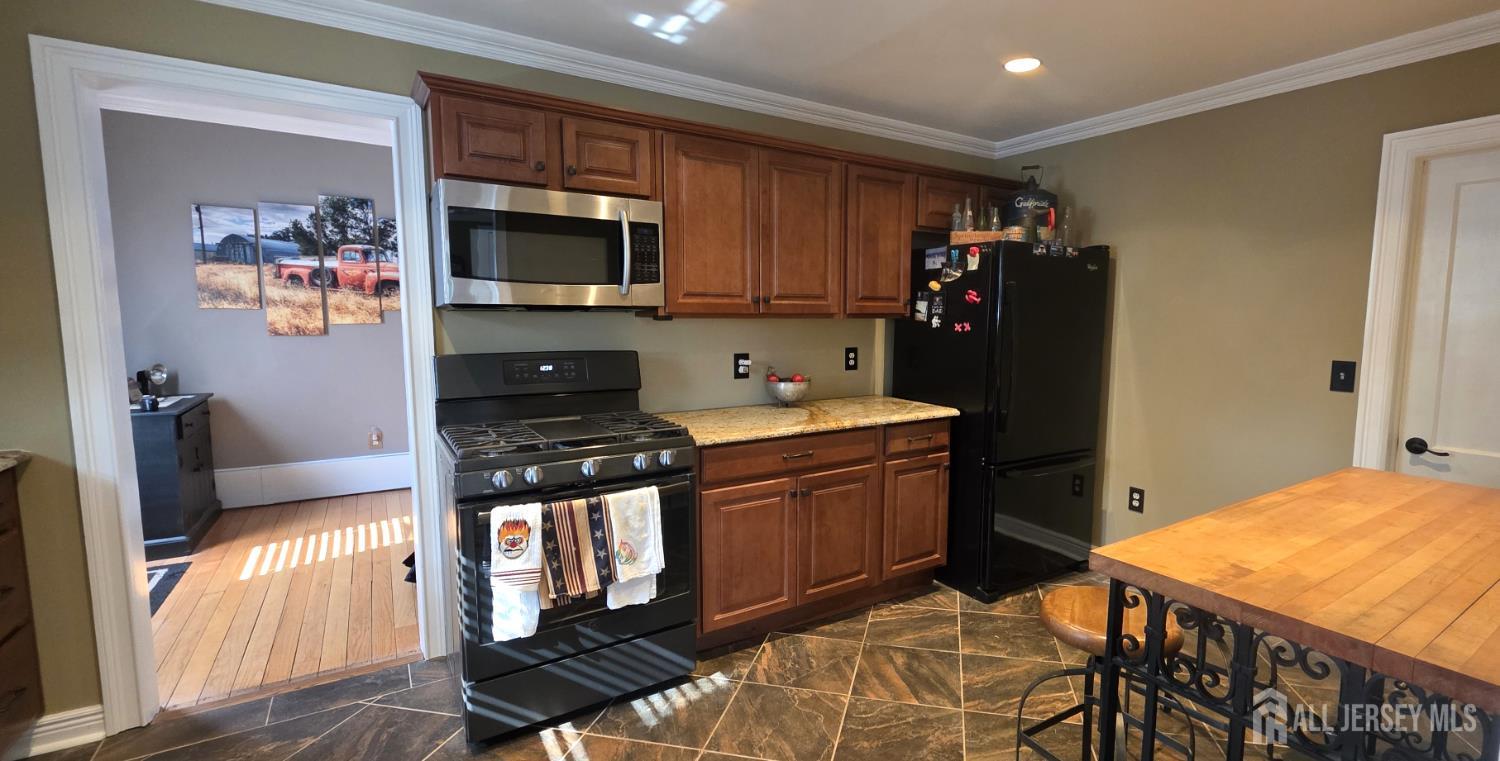 16 Perrine Avenue, Sayreville, NJ, 08872 image 17