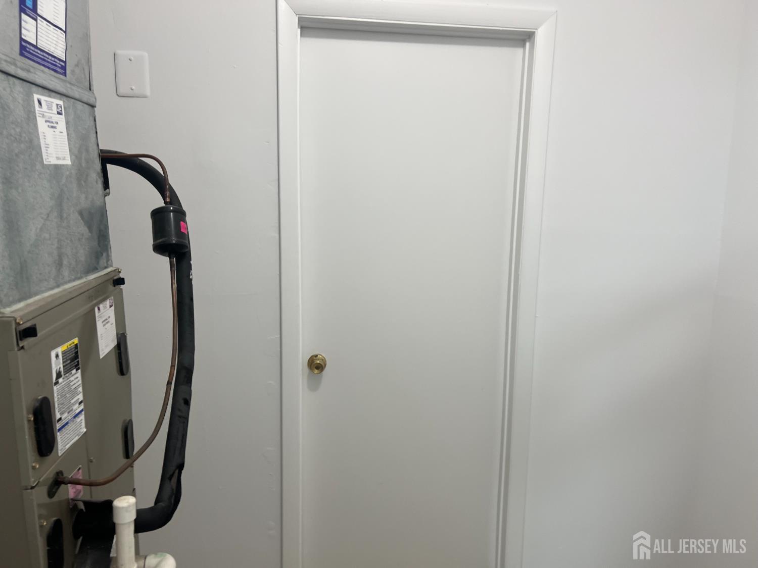 1707 Aspen Drive, Plainsboro, NJ, 08536 image 38