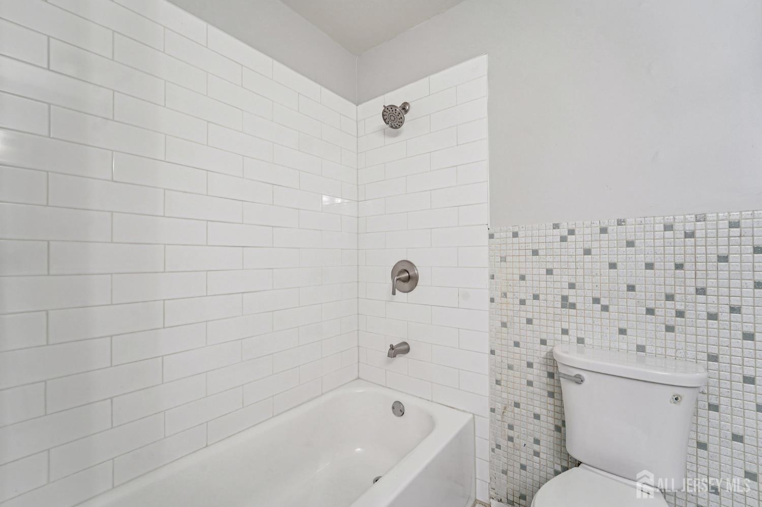 32 Waverly Dr, West Drive, Middlesex, NJ, 08817 image 40