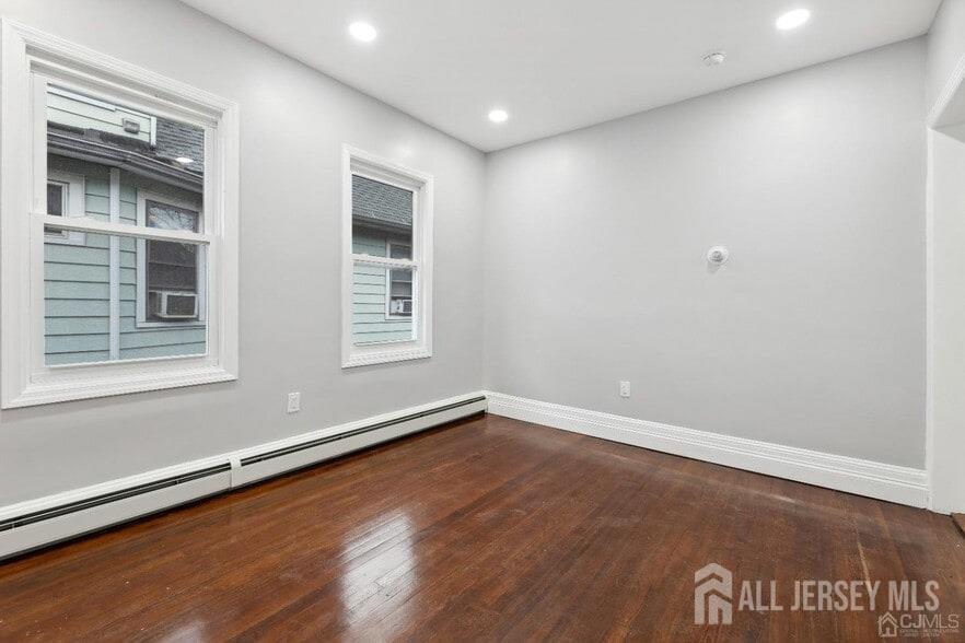 29 S 2nd Avenue, Highland Park, NJ, 08904 image 19