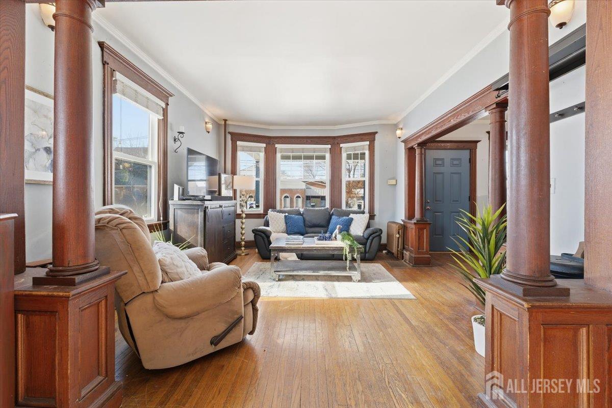 554 Barron Avenue Image 4