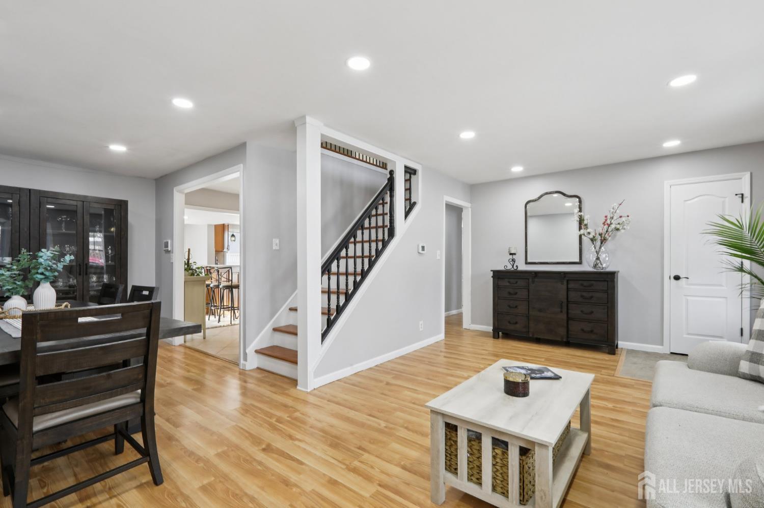 26 Linda Avenue Image 4