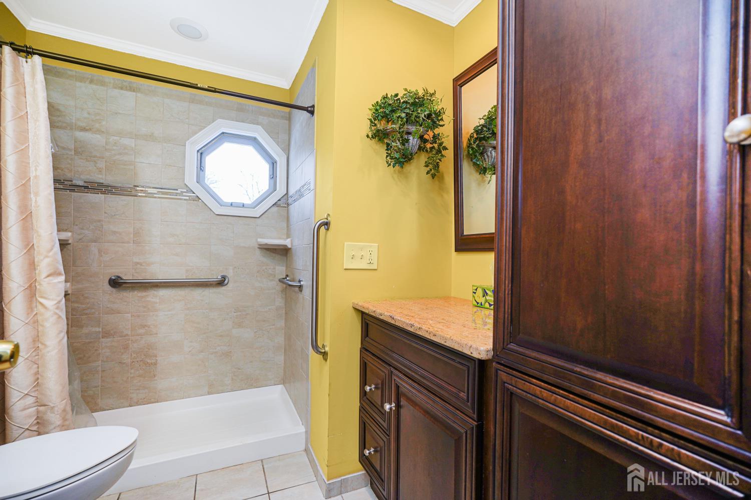 38 Longfellow Drive, Colonia, NJ, 07067 image 7