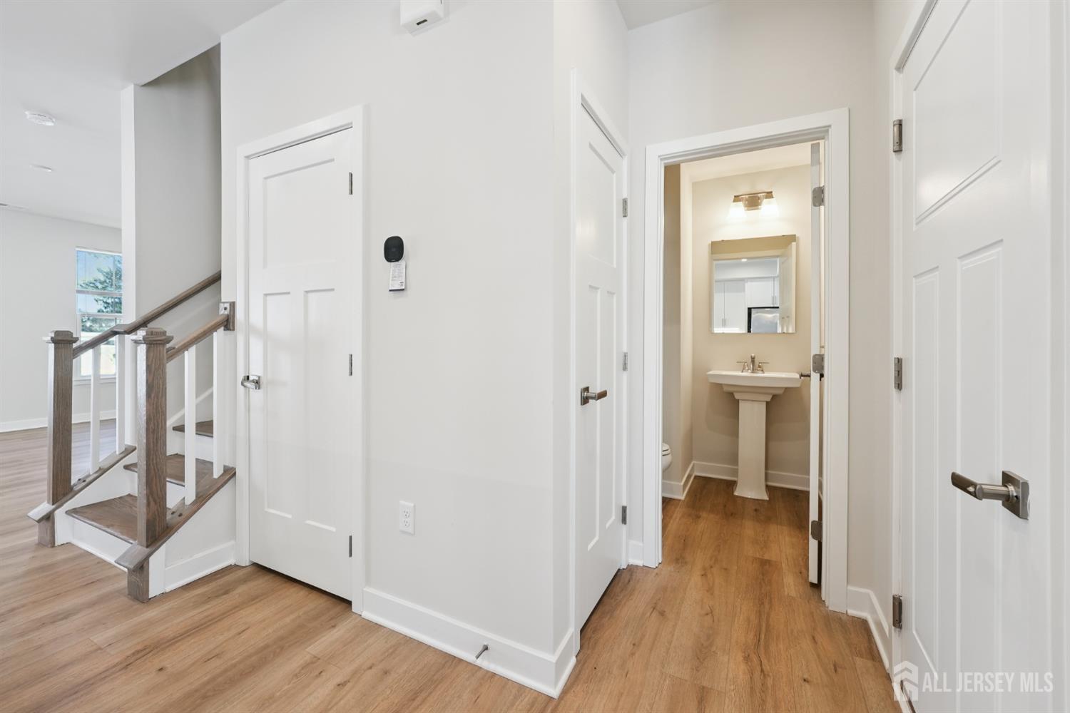 20 Owen Court, Franklin Twsp, NJ, 08873 image 39