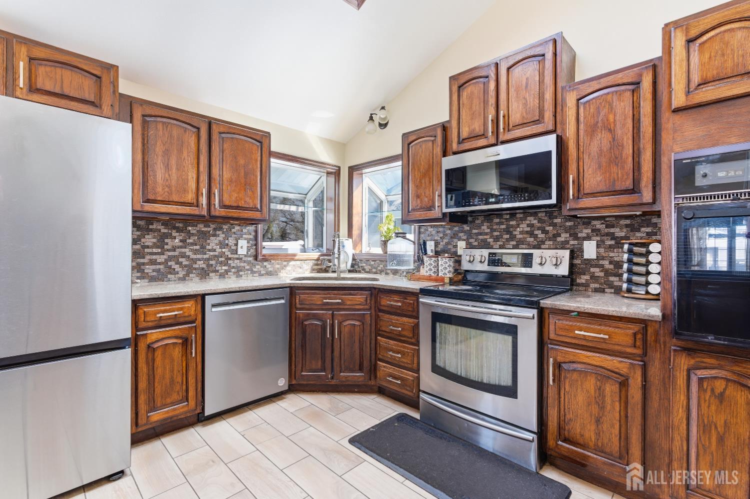 115 Madison Street, Sayreville, NJ, 08879 image 11