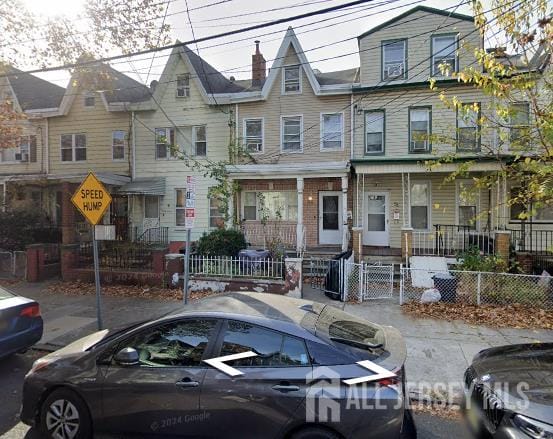 49 Court House Place Image 1