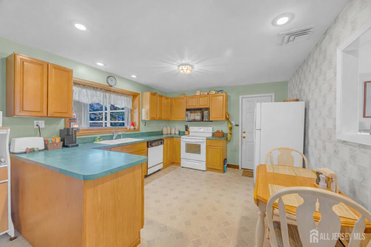 531 Chestnut Street, Middlesex, NJ, 08846 image 15