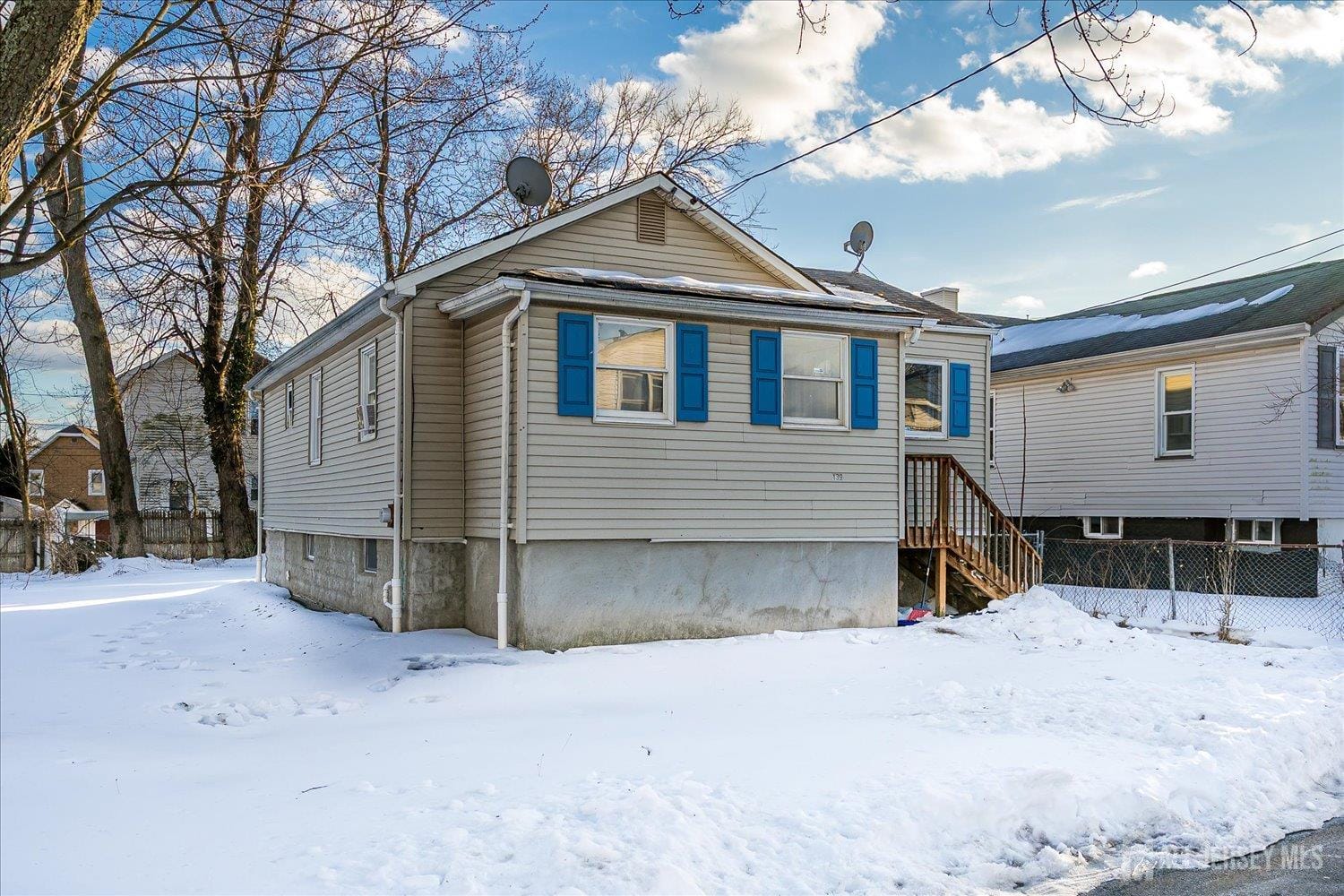 139 Fiat Avenue Image 3