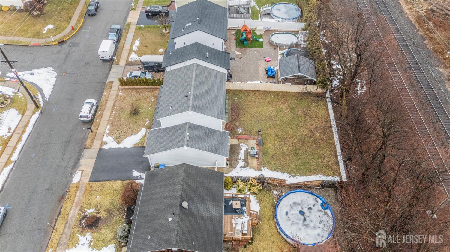 52 Westside Avenue Image 3