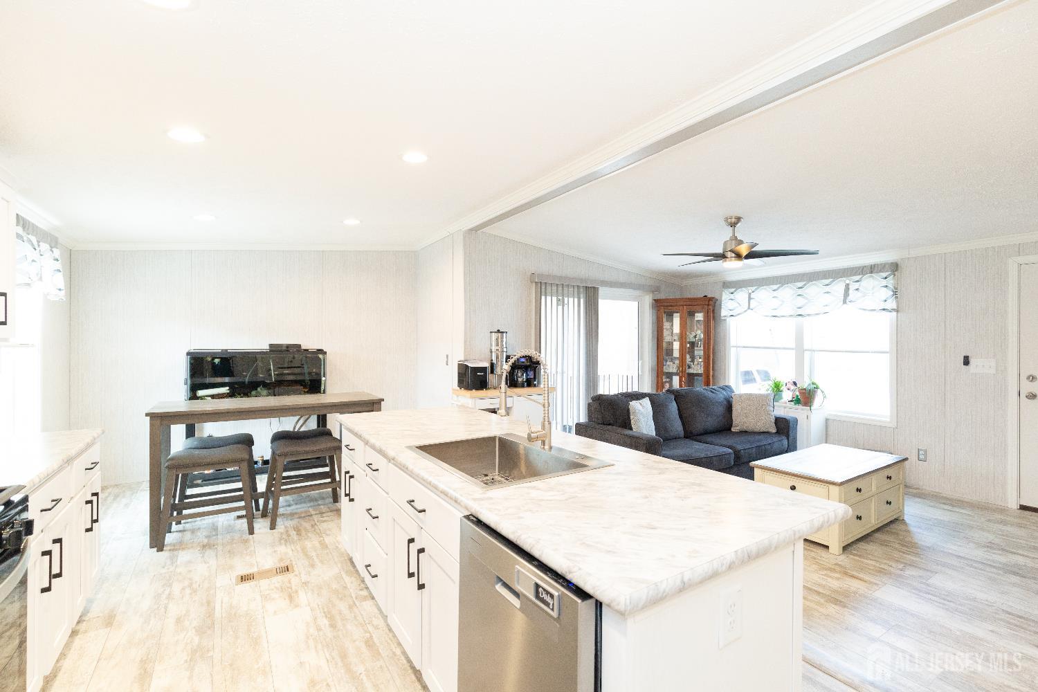 4 Oakdale Village Drive, South Brunswick, NJ, 08902 image 7