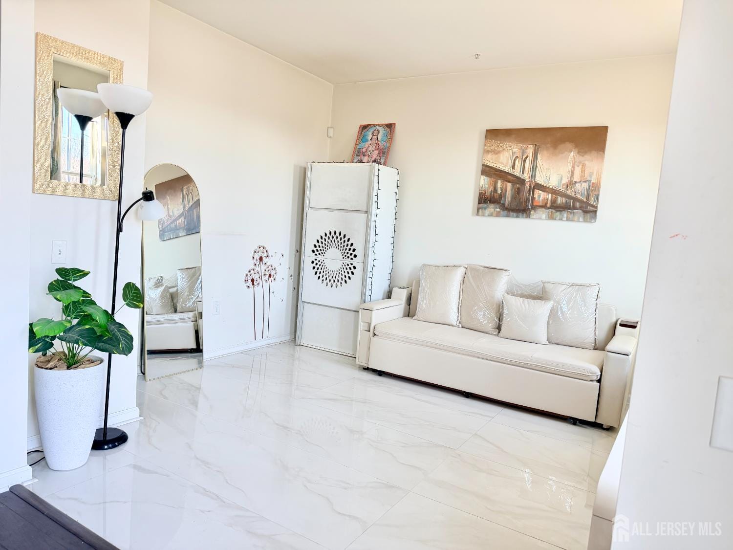 338 South Drive Image 4